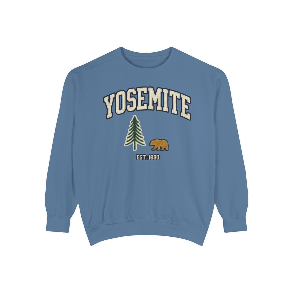 Blue Yosemite National Park sweatshirt with bear and pine graphic