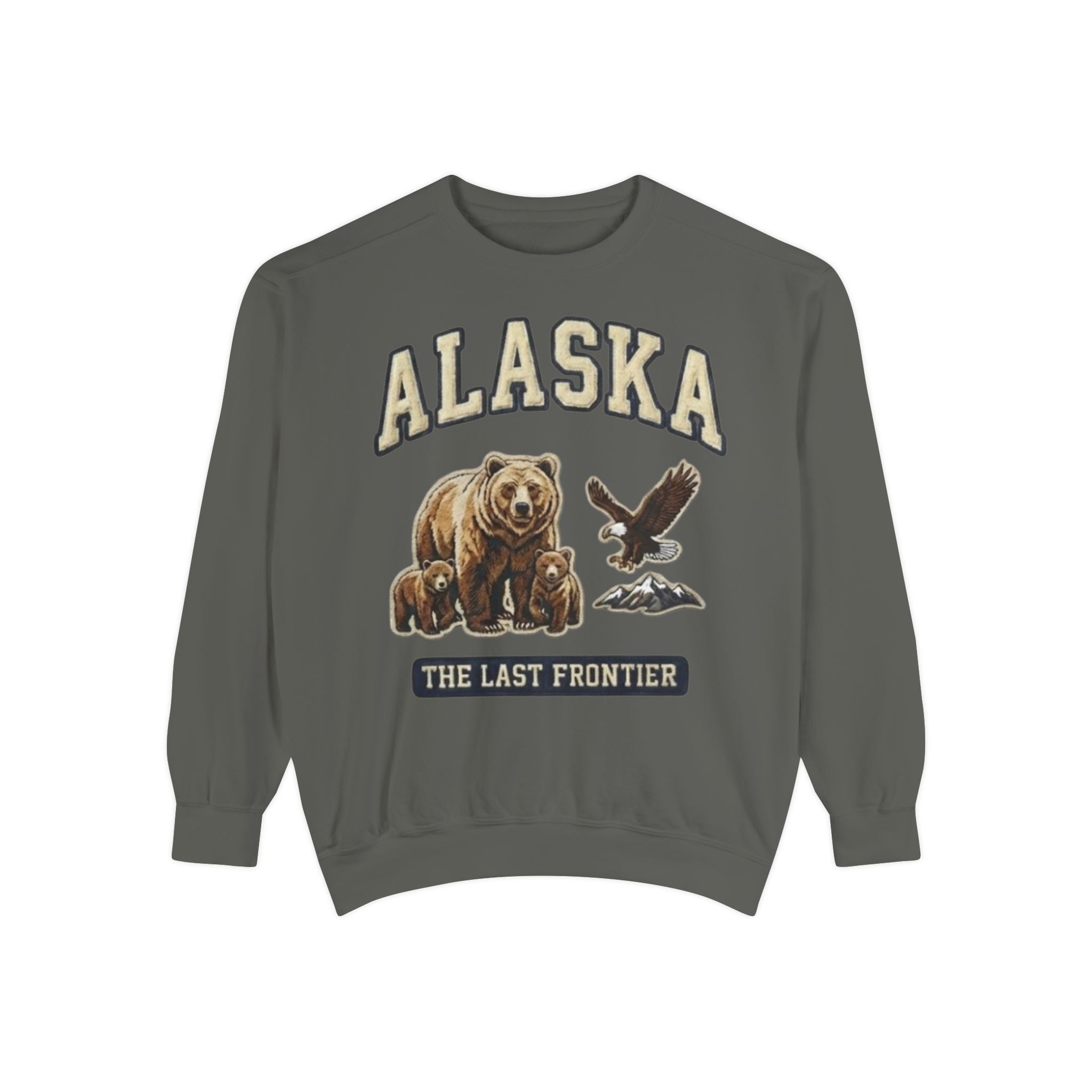Vintage inspired bear and eagle graphic wildlife Alaska sweatshirt