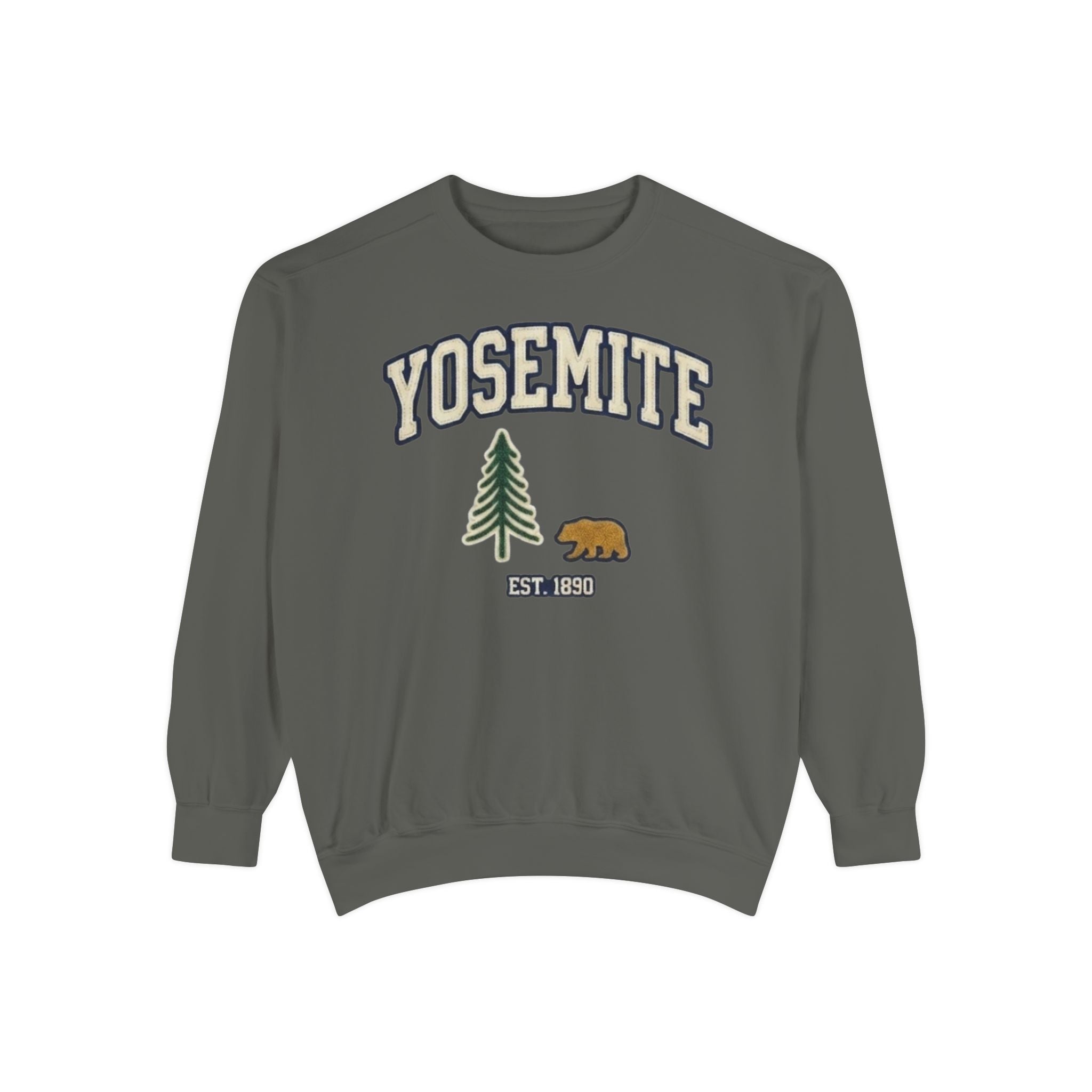 Charcoal gray Yosemite National Park crewneck sweatshirt with bear silhouette