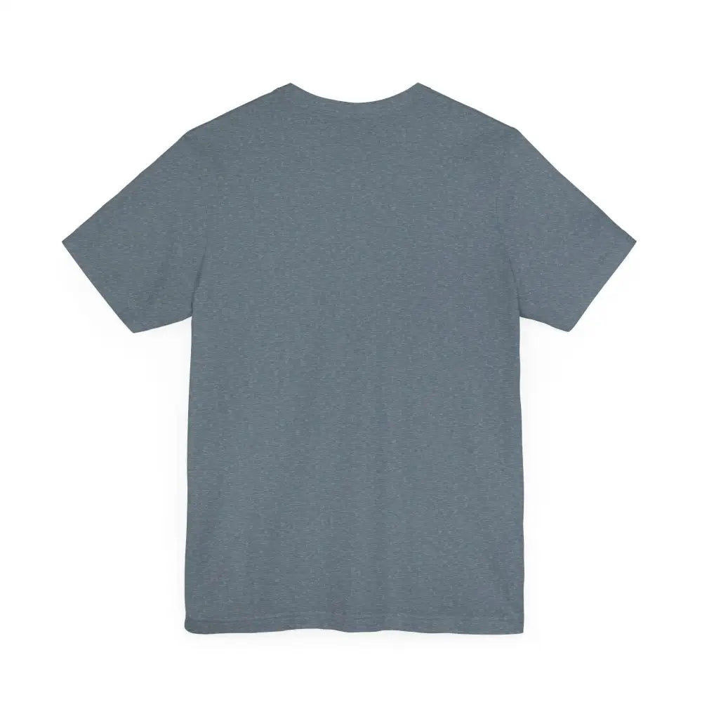 Plain gray short-sleeved Aspen Colorado Mountain Graphic Tee for nature lovers