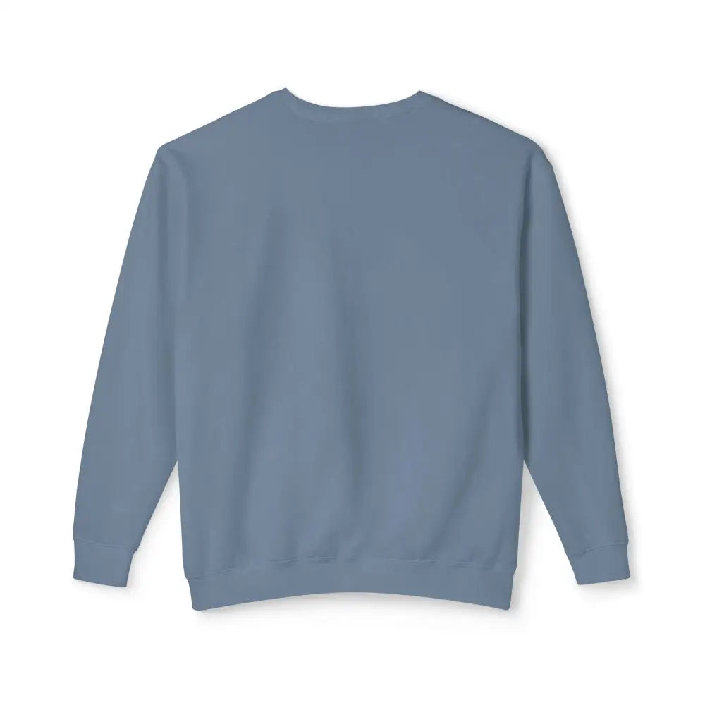 Summer’s a Feeling Coastal Graphic Sweatshirt in blue-grey crewneck