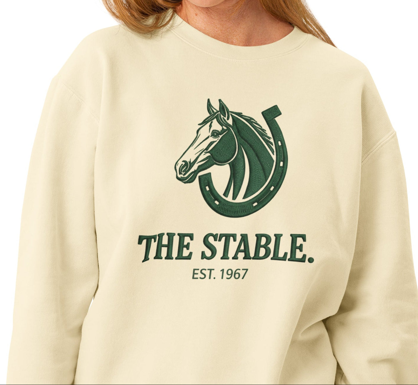 Cream-colored stable heritage graphic sweatshirt with horse design